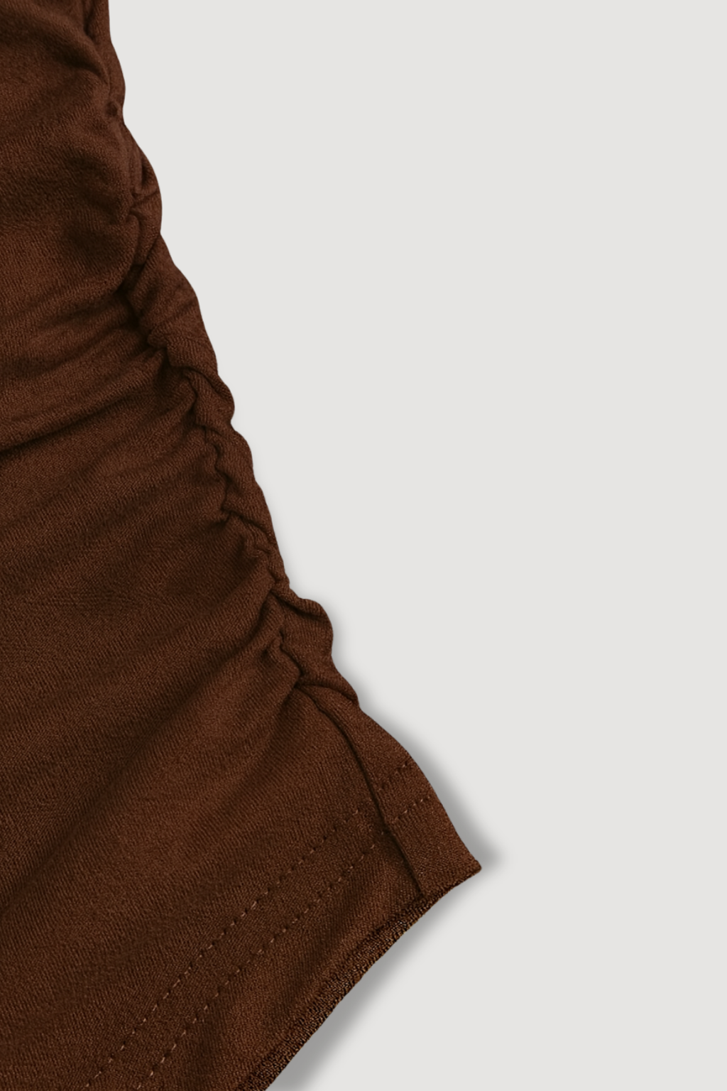 Élégance Chocolat Asymétrique